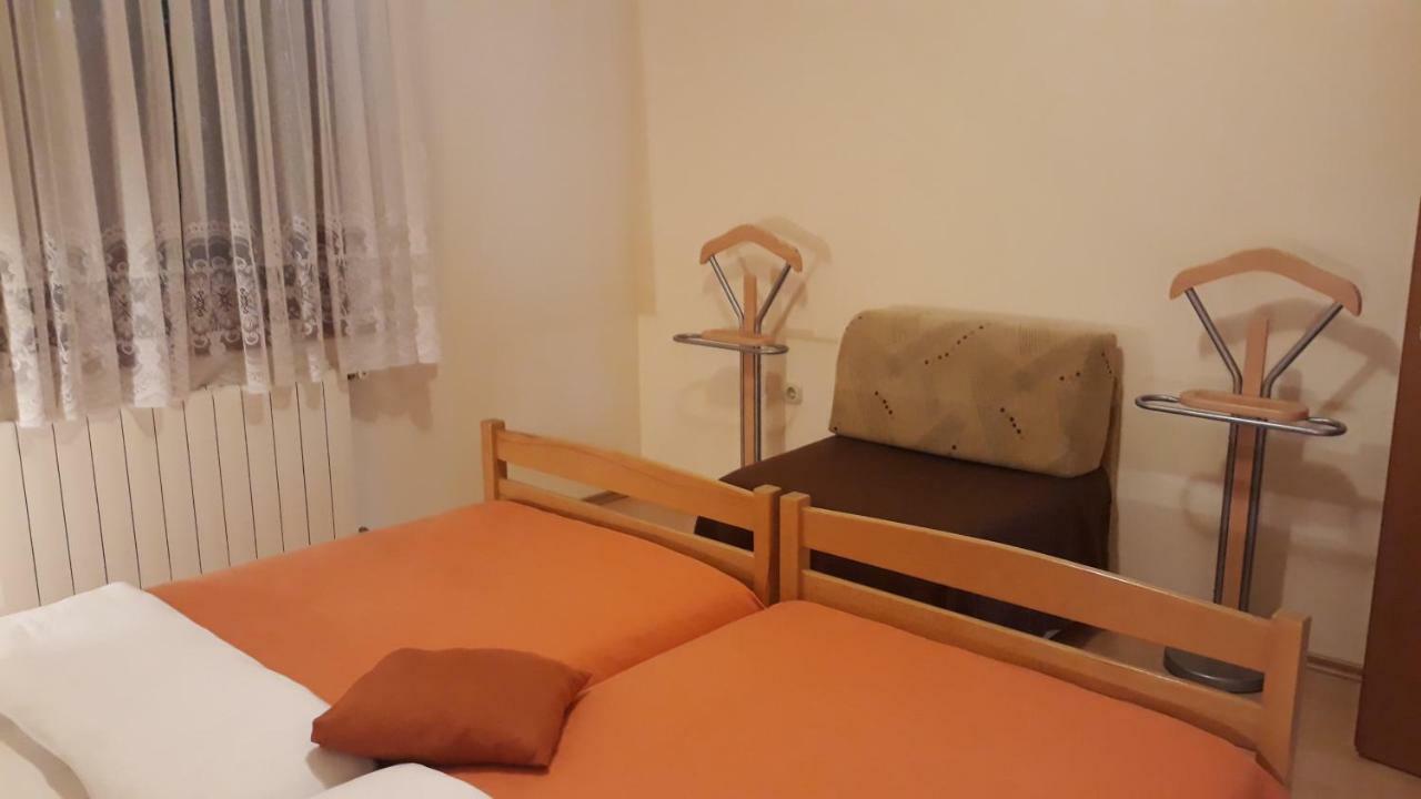 Апартаменти Apartman Katuri Лабин Екстер'єр фото